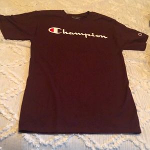Brand new Mens small Champion t-shirt in Maroon color